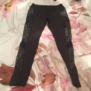 Beyond Yoga Kate Spade Collection Leggings